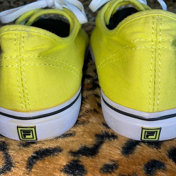 Fila Highlighter Yellow Classic Canvas Sneakers - Women's Size 9 - Picture 5 of 7